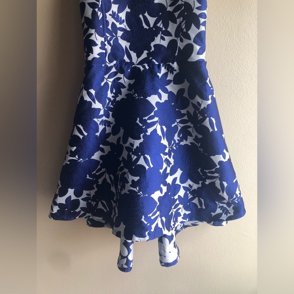 NEW STELLA M’LIA Jacquard Hi Low Fit Flare Navy Floral Dress Size L - Picture 3 of 12